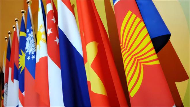 着中方高层的面马科斯要求东盟九国选边站凯发K8旗舰厅AG客服中菲在老挝交锋当(图16)