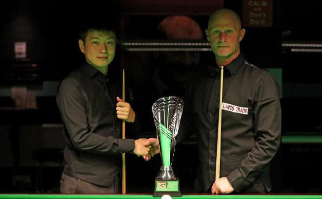 轰146-0英锦赛：赵心童“王者归来”k8凯发网站太强了！5-3赢2个赛点(图2)